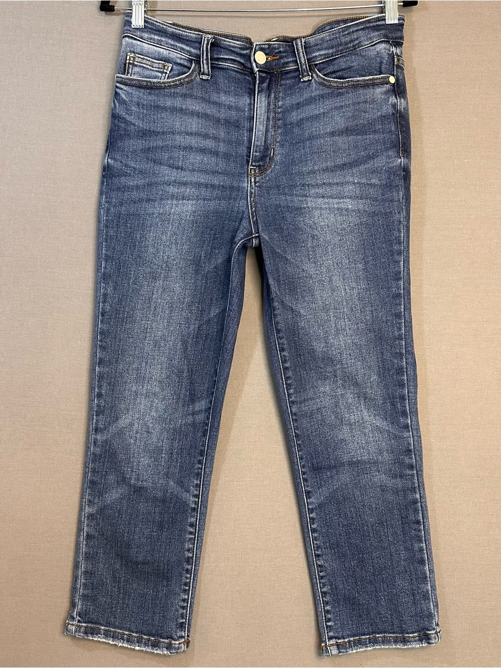 Judy Blue Women's Slim Straight Jeans - Medium Blue Wash